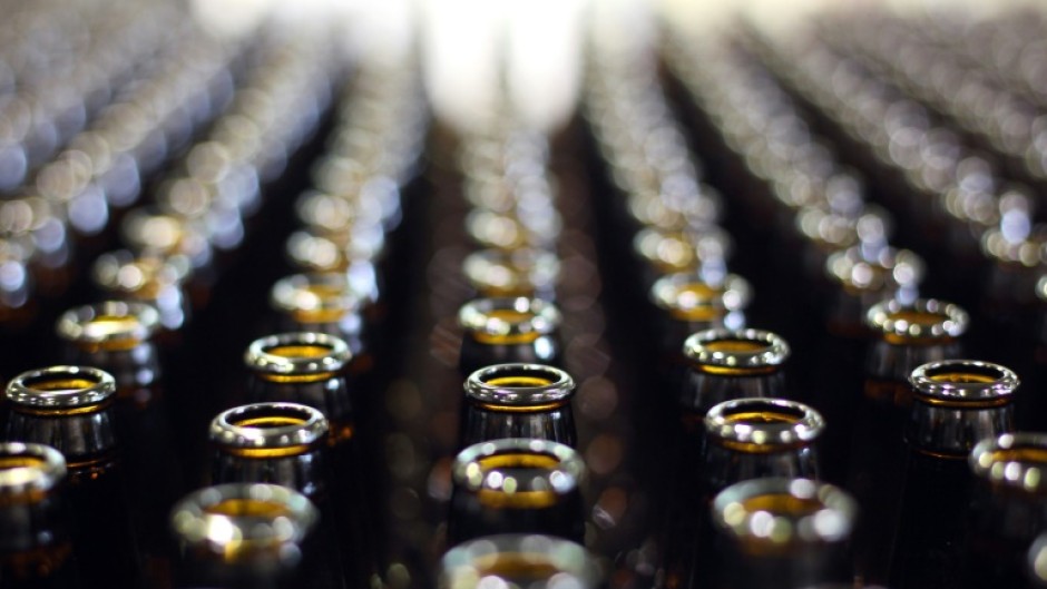 Drinks in glass bottles had five to 50 times more microplastic fragments than in plastic bottles