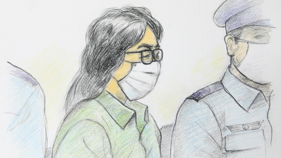 A court sketch by Masato Yamashita dated September 30, 2020 shows Takahiro Shiraishi (C), on trial