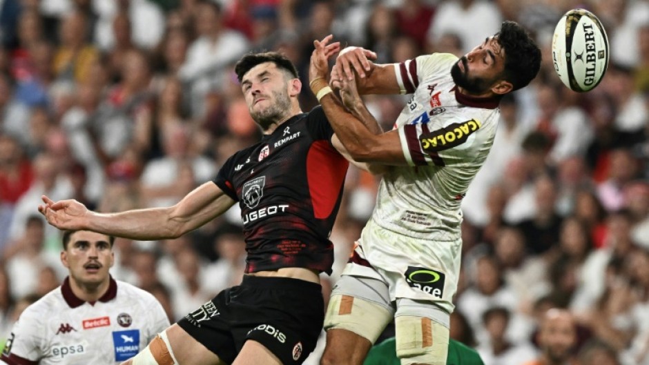 Blair Kinghorn (L) joined Toulouse from Edinburgh in 2023