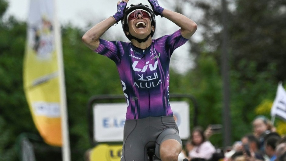 Liv-Alula-Jayco team's Spanish rider Mavi Garcia celebrates after winning the second stage of the women's Tour de France
