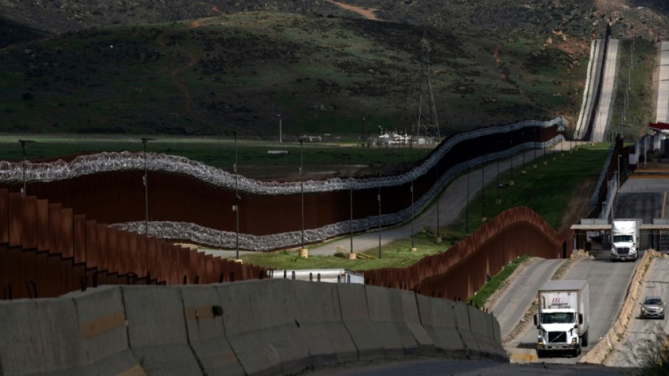 Analysts expect US second quarter GDP growth to be distorted by a pullback in imports after businesses earlier rushed to stockpile and avoid President Donald Trump's tariffs