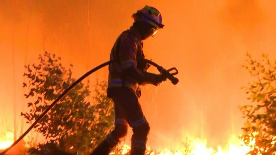 Portugal battles to contain wildfires in Arouca