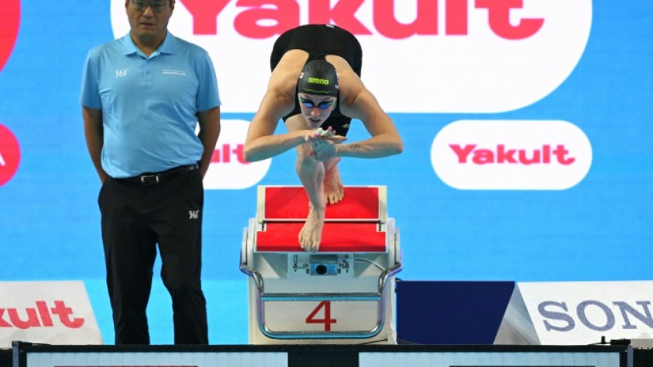 Marrit Steenbergen won the women's 100m freestyle title at the world swimming championships in Singapore