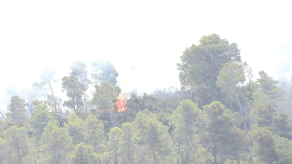 Wildfire in southern France: Firefighters battle to contain blaze as it enters third day