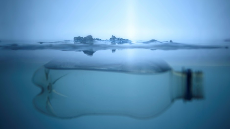 Countries are trying to negotiate a groundbreaking international treaty on combating plastic pollution