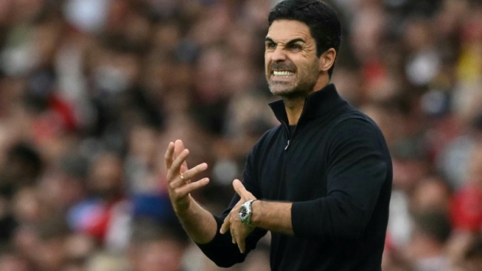 Arsenal manager Mikel Arteta is chasing the Premier League title