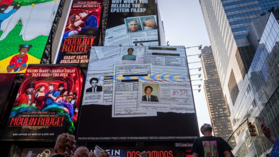 Business groups led by Caesars Entertainment have proposed a casino at the heart of Times Square