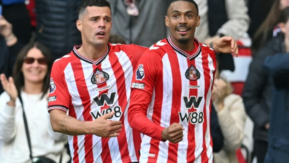 Wilson Isidor secured a point for 10-man Sunderland