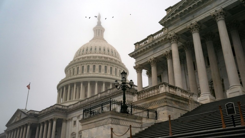 US lawmakers were unable to agree on a deal to fund the government as talks descended into acrimony