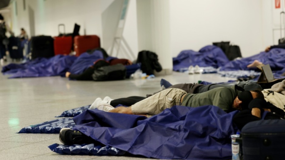 The latest shutdown affected over 6,500 passengers