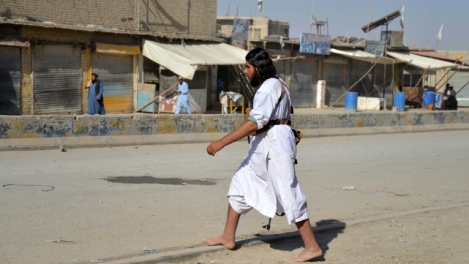 Residents in Spin Boldak in Afghanistan's southwest described scenes of "total chaos" when fresh border clashes with Pakistan broke out