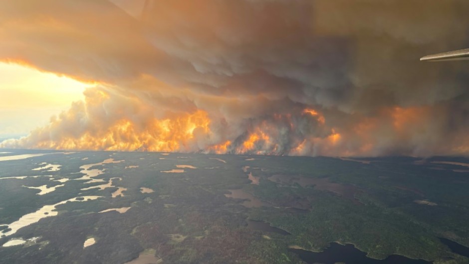 Wildfires fuelled by climate change have driven a rise in global greenhouse emissions