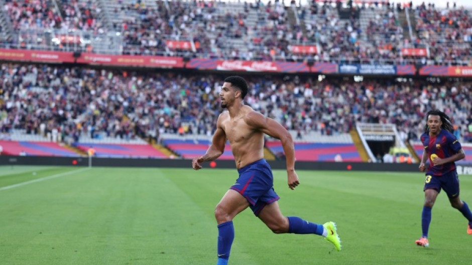 Barcelona defender Ronald Araujo delivered deep in stoppage time, finishing off Frenkie de Jong's cross to snatch three points