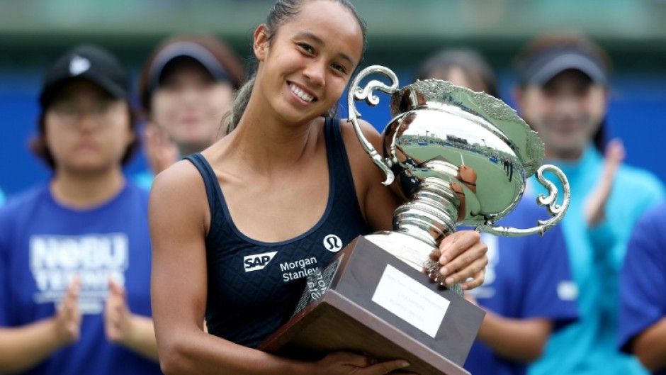 Canada's Leylah Fernandez celebrates her Japan Open victory