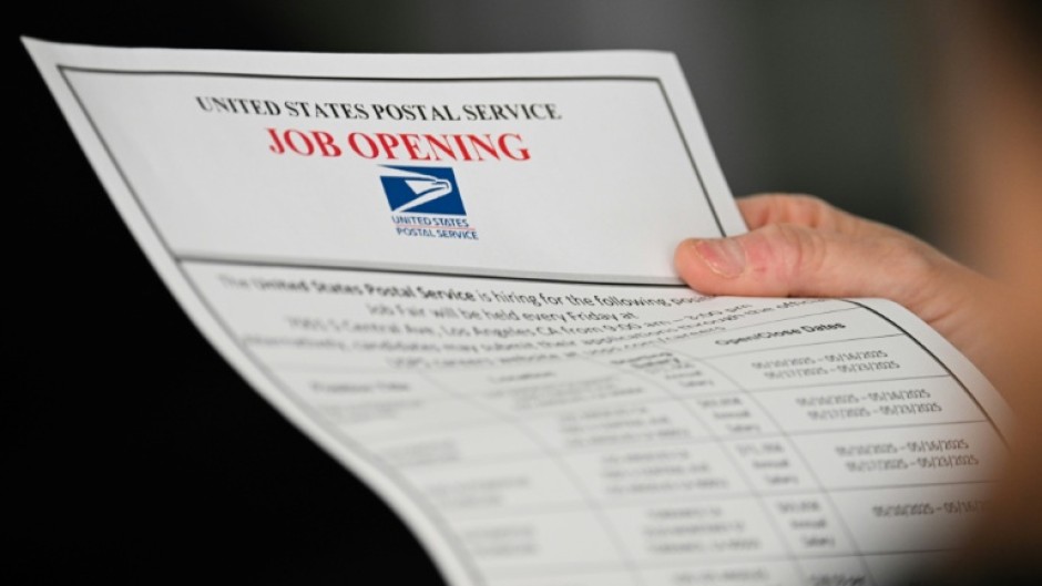 Delayed government figures show that the US unemployment rate rose to 4.6 percent in November