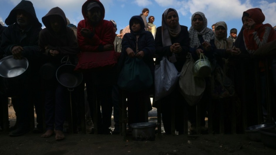 Relief workers fear aid distribution risks collapse