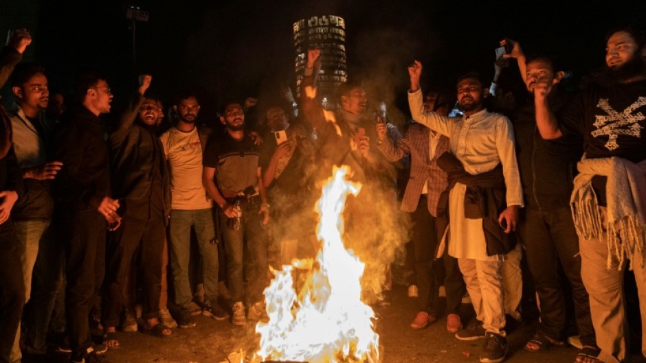 Protests in Bangladesh's capital over the death of a student leader quickly tipped into violence