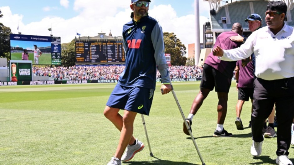 Australia's Nathan Lyon will have surgery for a torn hamstring