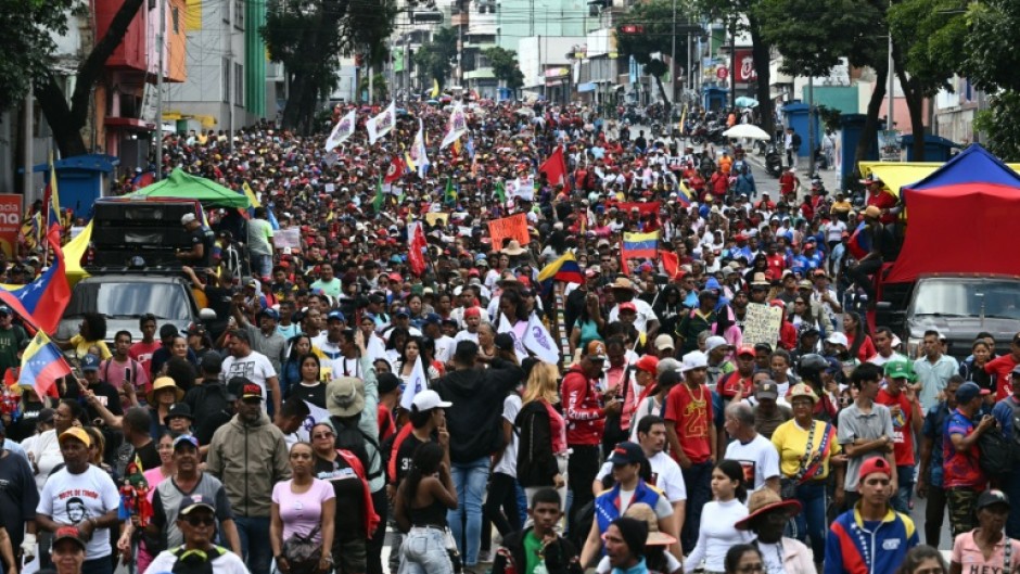 Relatives of prisoners waited in front of El Rodeo jail in Caracas