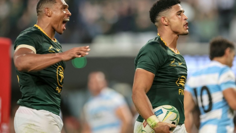 Sacha Feinberg-Mngomezulu (R) captained the Stormers against Leicester