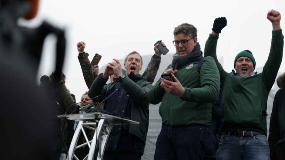 Farmers erupted in celebration outside the EU parliament after it voted to refer the Mercosur trade deal to court
