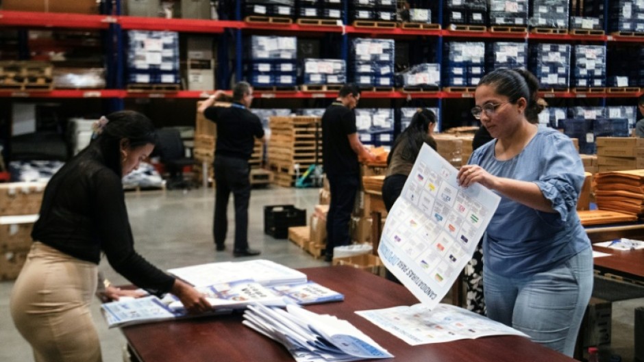 Costa Rica, a country of 5.2 million inhabitants, goes to the polls Sunday