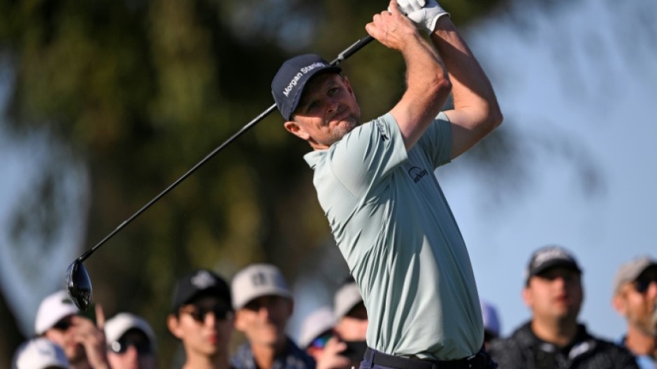 England's Justin Rose has the first-round lead in the US PGA Tour event at Torrey Pines