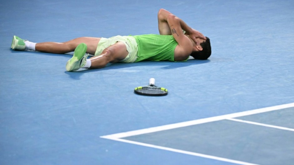 Spain's Carlos Alcaraz celebrates victory over Germany's Alexander Zverev