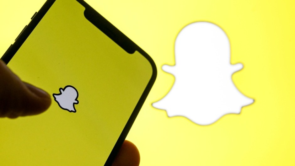 Snapchat says teens may be skirting a social media ban in Australia