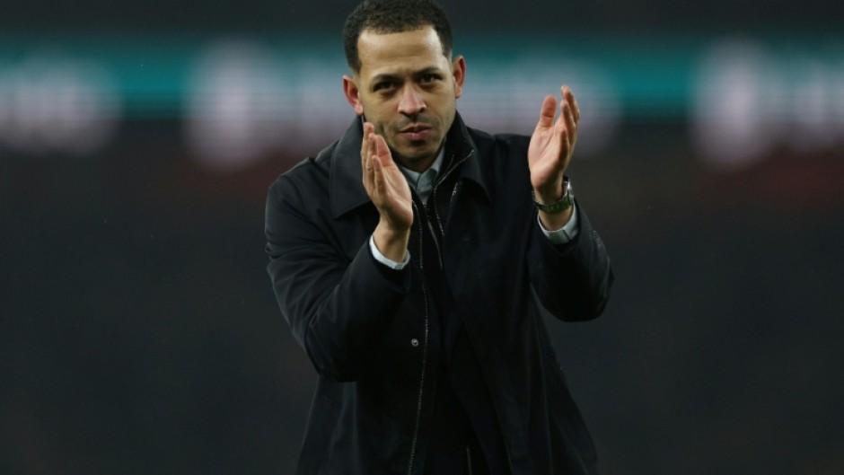 Chelsea manager Liam Rosenior has had to manage Cole Palmer's minutes