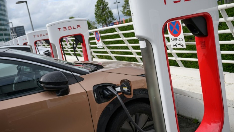 Tesla CEO Elon Musk has signaled plans to spend more than $20 billion in 2026 on new ventures, leading to quesitons ahead of earnings