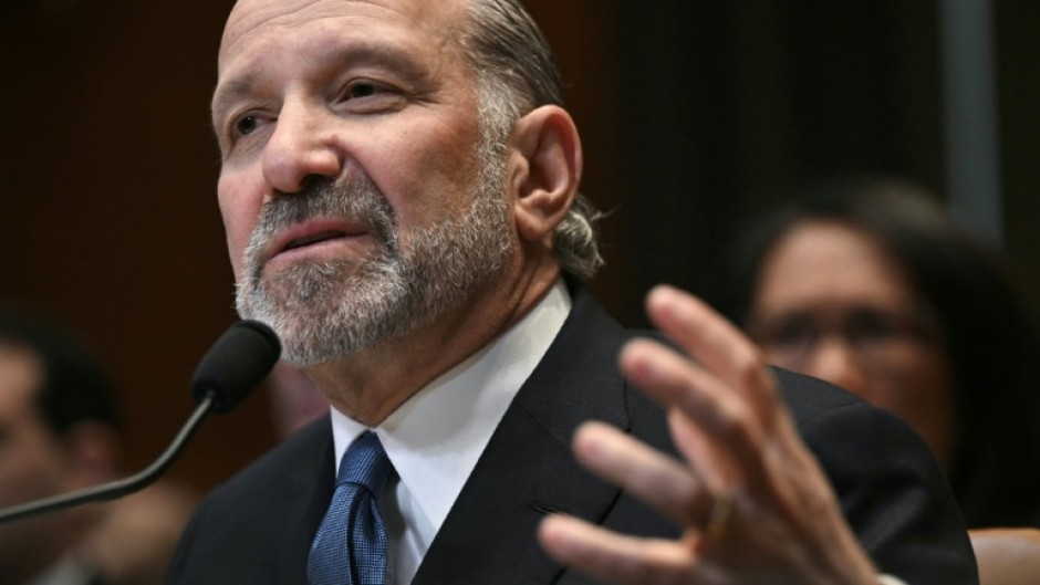 US Commerce Secretary Howard Lutnick said 'hundreds are in the queue' for the 'gold card' visa program