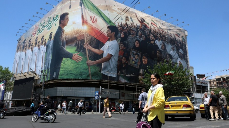 The US and Iran have exchanged threats but diplomatic efforts remain ongoing