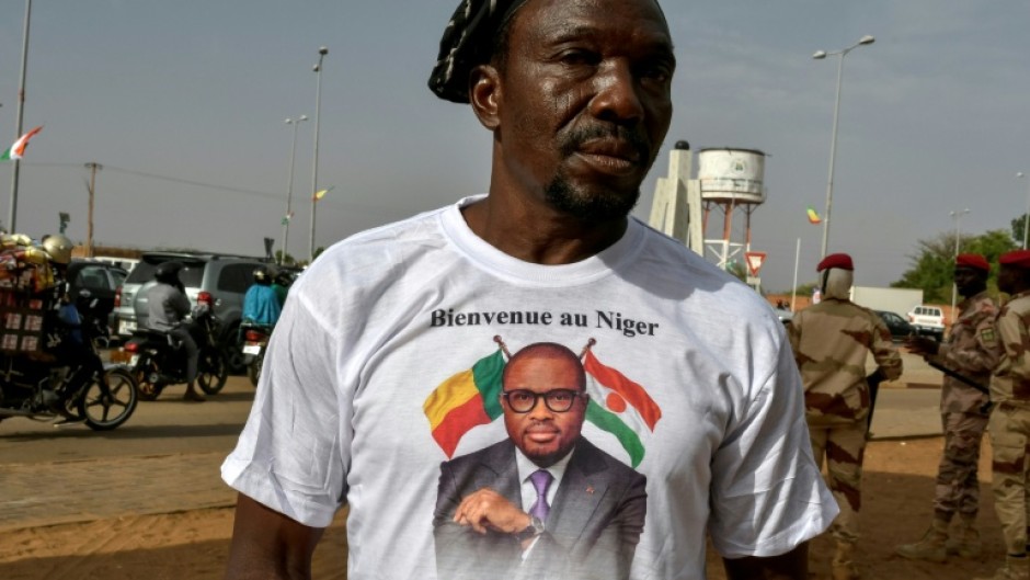 Beninese turned out for a visit by the country's new leader Romuald Wadagni to Niger with whom ties have been strained