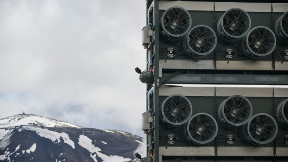 Iceland is using direct air capture of carbon dioxide from the air