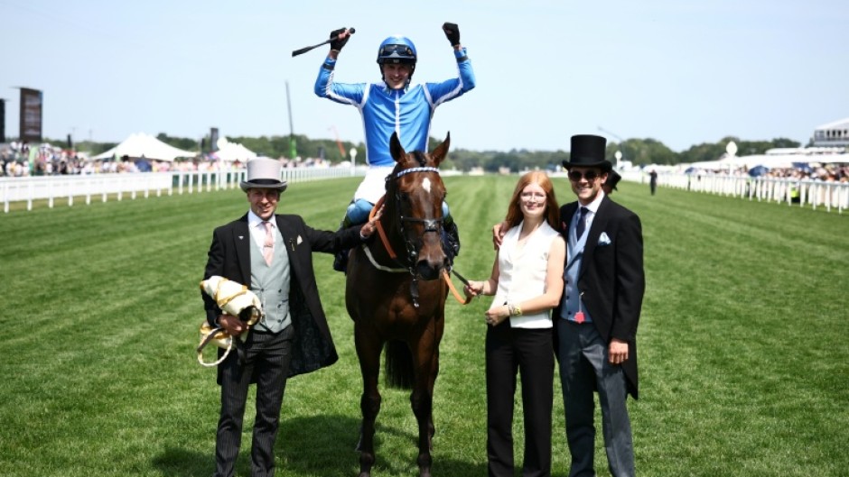 Clifford Lee crowned an extraordinary comeback from a serious motorbike accident to ride Venetian Sun to victory in the Commonwealth Cup