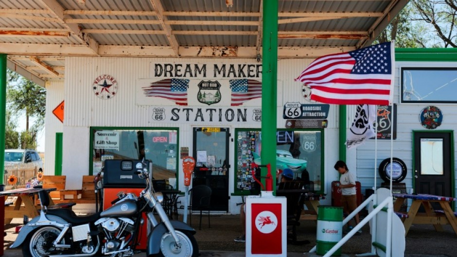 The Dream Maker Station Route 66 on Route 66 in Adrian, Texas