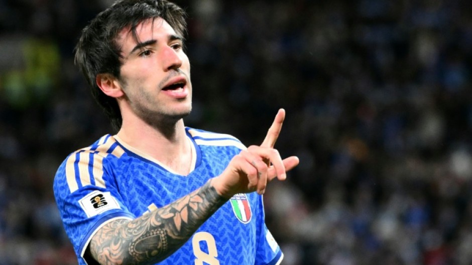 Sandro Tonali is reported to have signed a three-year contract with Tottenham