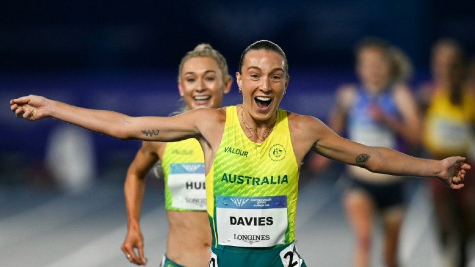 Rose Davies added 5,000m gold to her 10,000m title at the Commonwealth Games