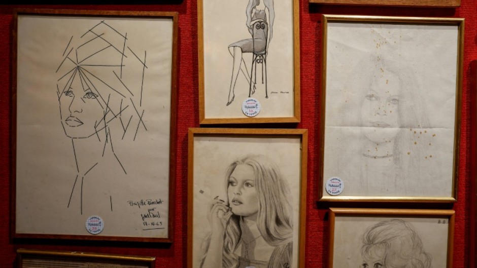 Some 3,000 French and international bidders had registered for the auction