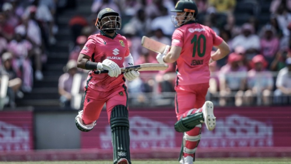 South Africa's Temba Bavuma (L) and David Miller (R) both hit centuries