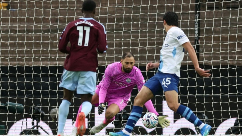 Manchester City goalkeeper Gianluigi Donnarumma was unable to keep out Nicolas Jackson's effort in a 2-1 defeat to Aston Villa