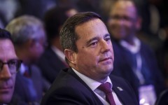 DA leader John Steenhuisen looks on while waiting for the beginning of the official announcement of the South African general election results. AFP/Phill Magakoe