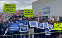 Protesters outside court. eNCA/Dasen Thathiah