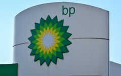 BP has launched a major pivot back to its more profitable oil and gas business, shelving its once industry-leading targets on reducing carbon emissions and slashing clean energy investment