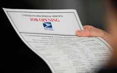 Delayed government figures show that the US unemployment rate rose to 4.6 percent in November