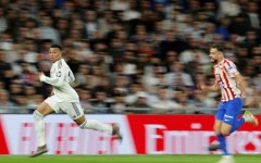 French great Kylian Mbappe (L) says he felt anger and anxiety over a knee injury that is now behind him