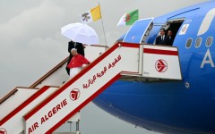 Pope Leo XIV arriving in Algiers