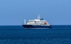 The initial infection may have originated before boarding the ship, given the incubation time