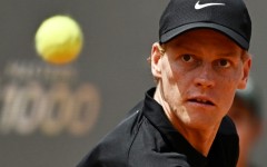 Jannik Sinner reached the semi-finals of the Italian Open on Thursday
